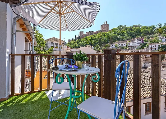 Genteel Home Mirador De Los Reyes